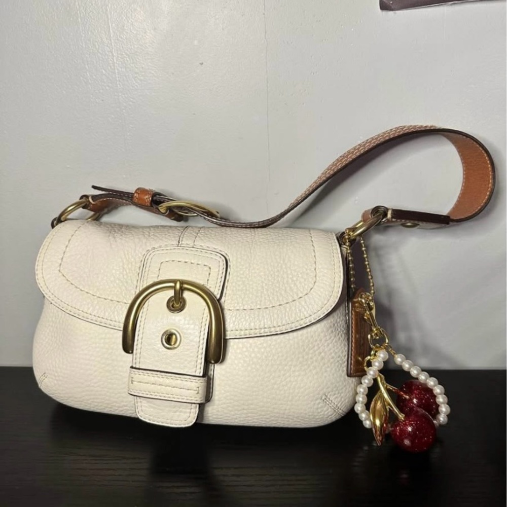 Coach White Leather Shoulder Bag with Gold Accents